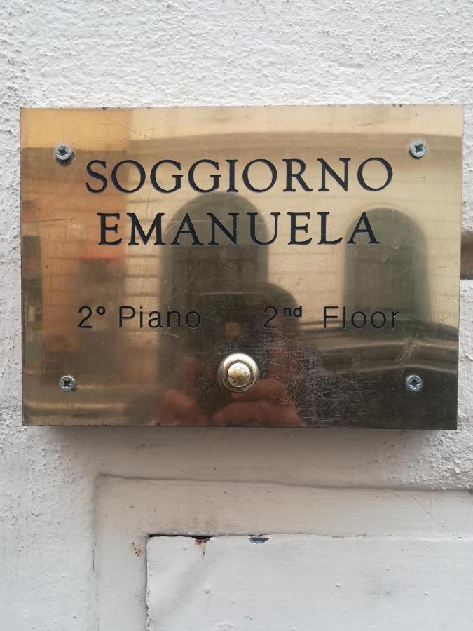 Soggiorno Emanuela Roma Exterior foto